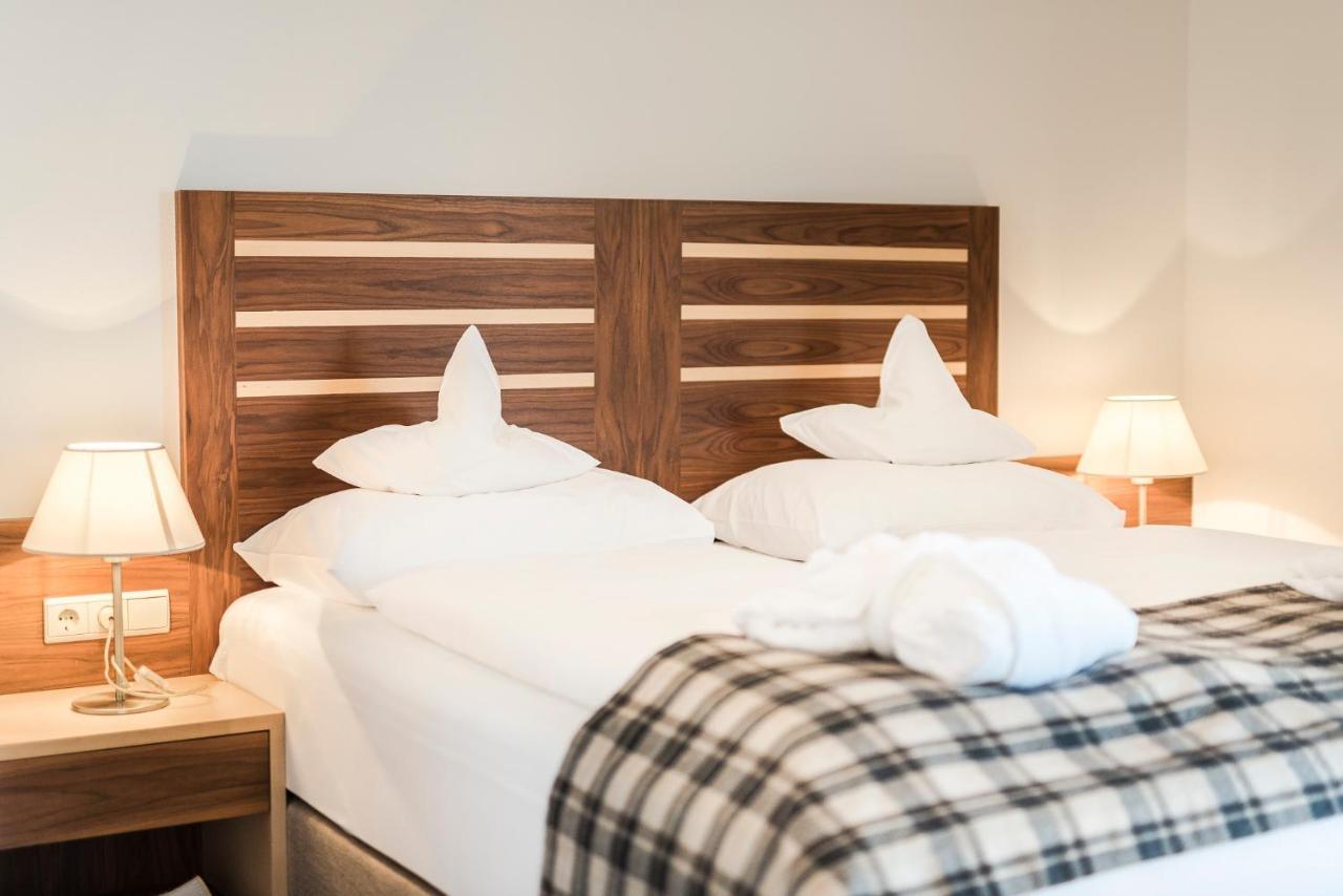 Boutique Hotel Eschenlohe Schenna Kültér fotó